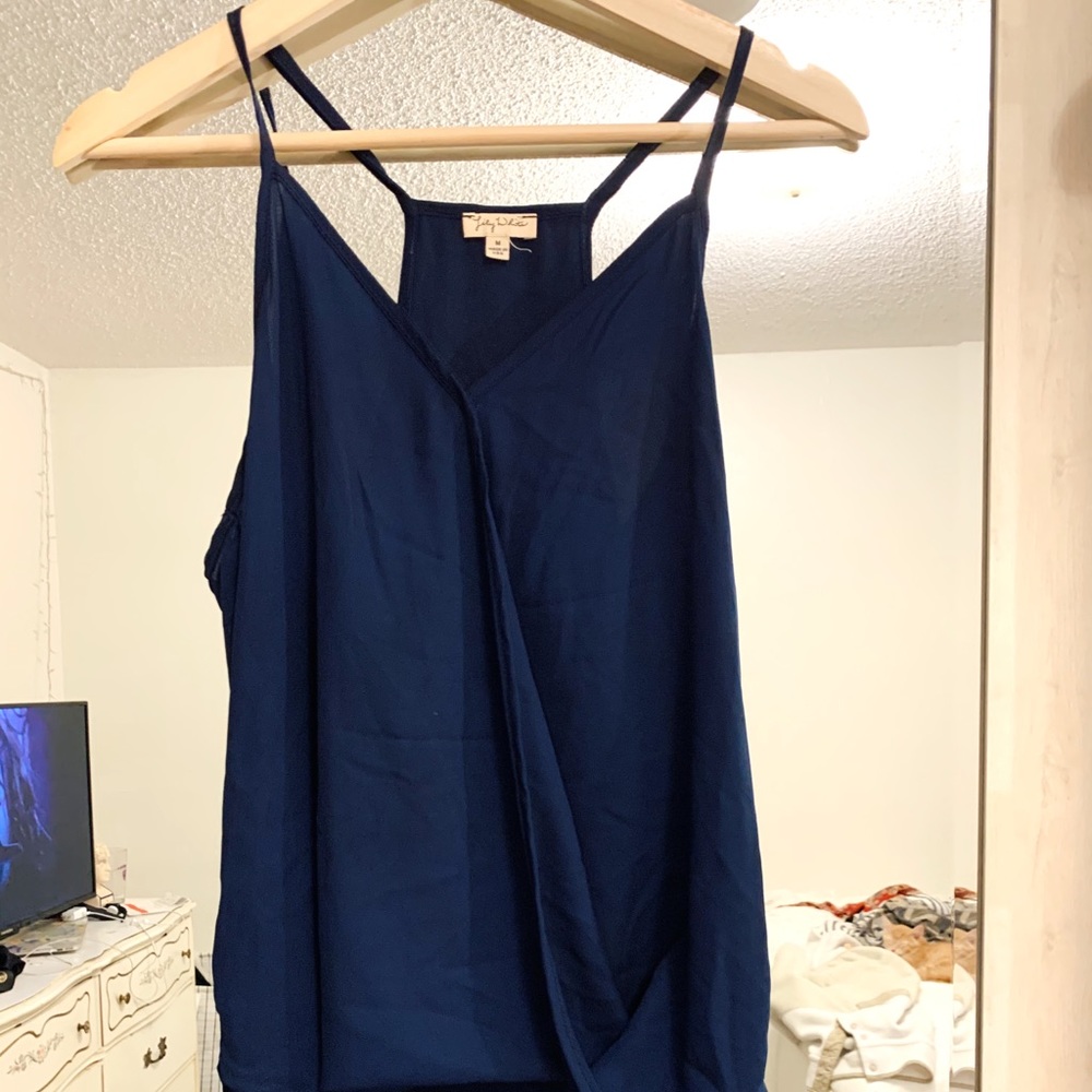 Plunging top